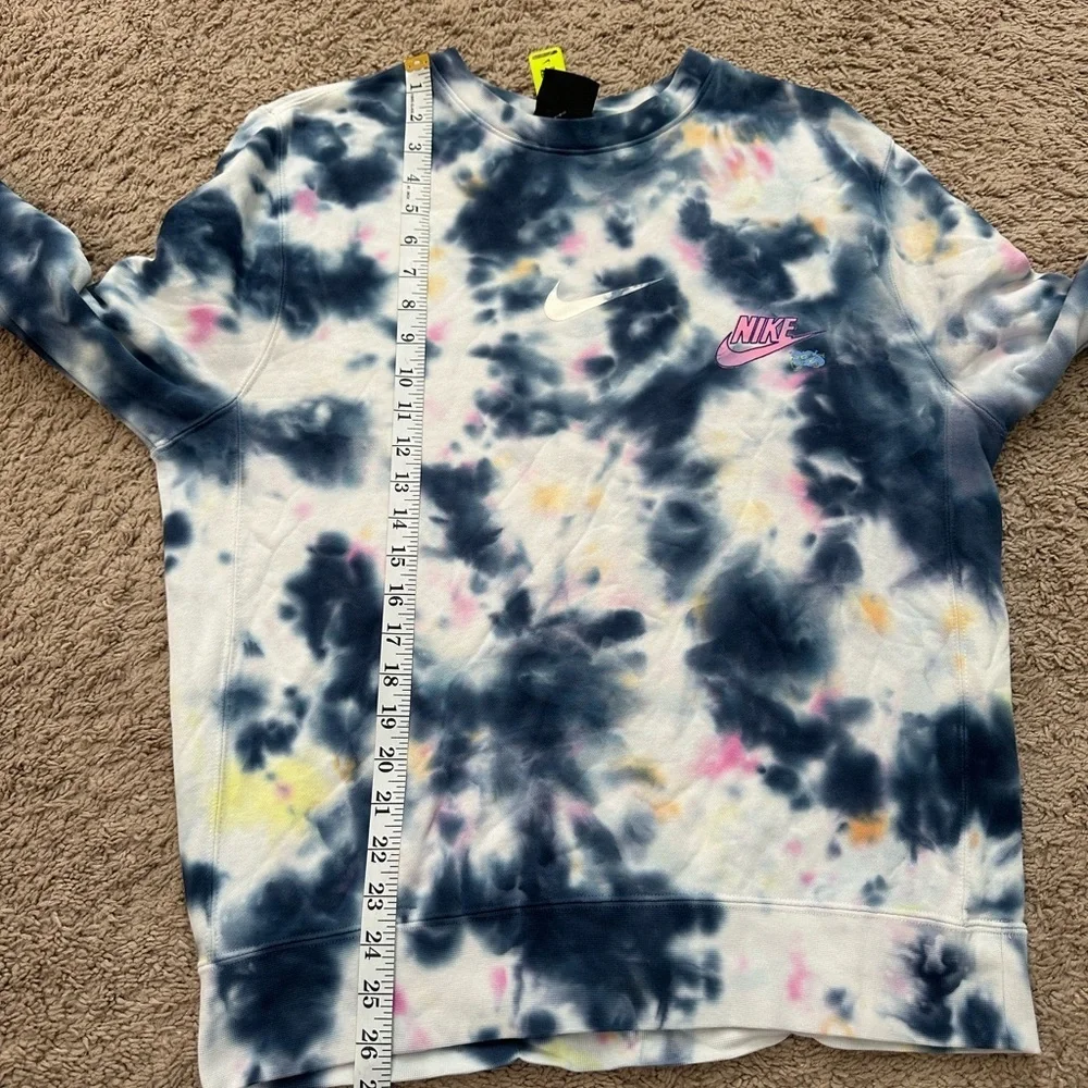 Nike Men’s Small Sweatshirt Sportswear Club Tie-Dye French Terry